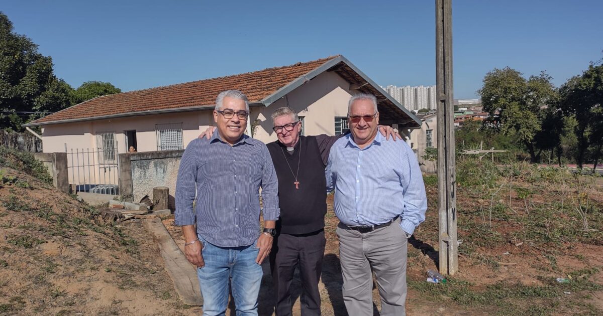 Padre Nelson em reunião com Cúria e Prefeitura sobre o Santuário